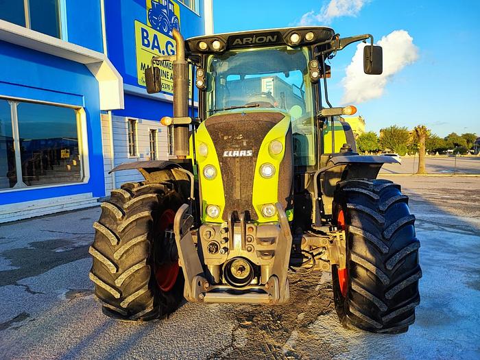 Usato Claas Arion 530 - soll. anteriore - PTO anteriore