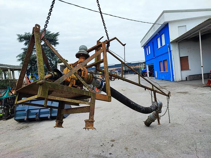 Usato Pompa Landini con cavalletto e pesca