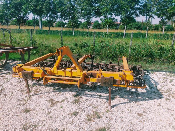 Usato Vibrocoltivatore marca Vibromat da 3,60m