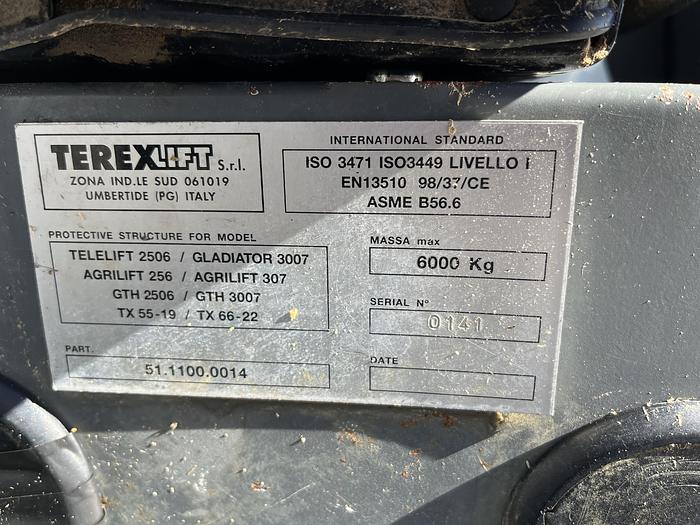 Used Telescopico Terex agricolo 730 -anno 2006-ore 3050