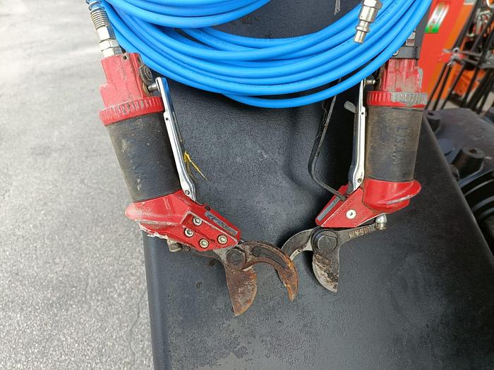 Usato Forbici ad aria Lisam modello SLY