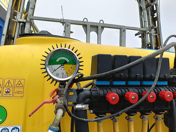 Usato Botte per diserbo Caffini-10q-con barre idrauliche