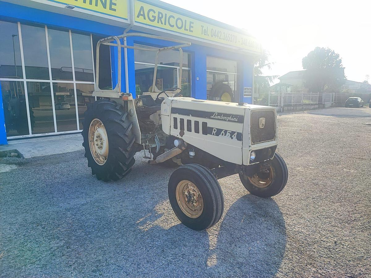 Usato lamborghini 654