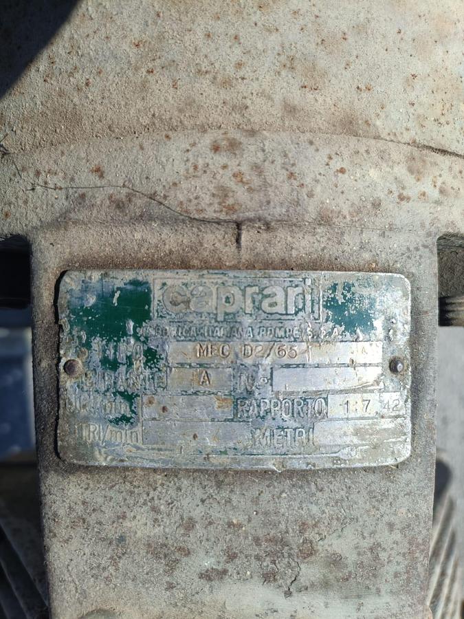 Usato pompa Caprari mec D 265 con cavalletto