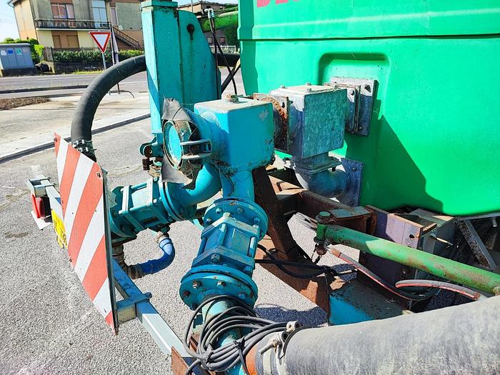 Usato Carrobotte Bertuola 200 Ecologica- vetroresina-barre 18m