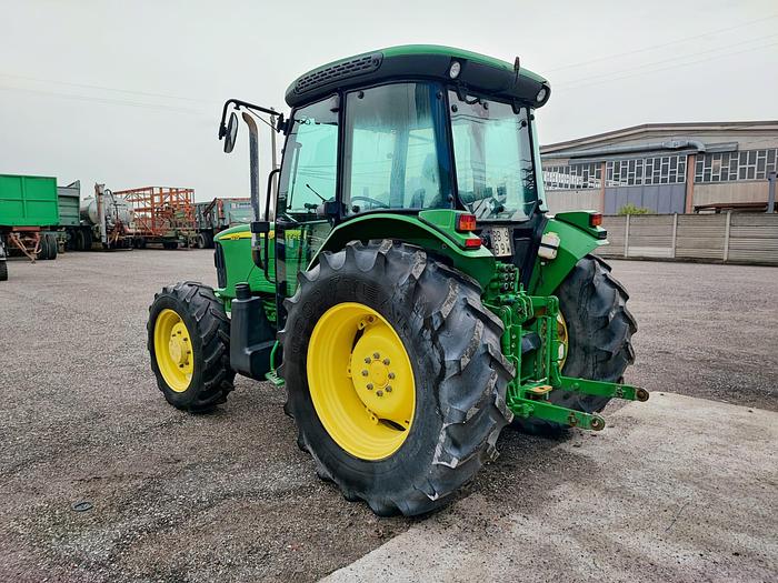 Usato John Deere 5515 DT-inversore-freni olio 120q