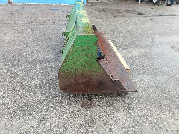 Usato Benna John Deere SB22