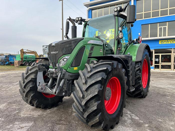 Used Fendt 724 Vario Profi-TMS-8000 ore