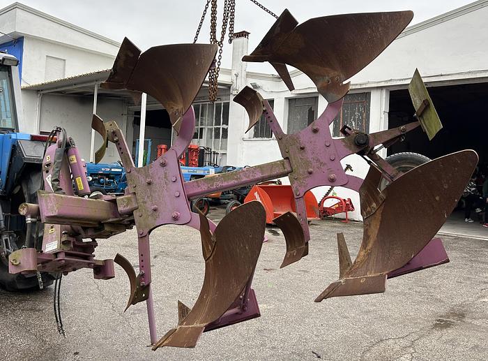 Usato Aratro bivomere De Franceschi modello 14D