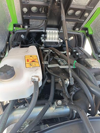 Usato Deutz Agroplus 320 con caricatore-ore 3000 circa