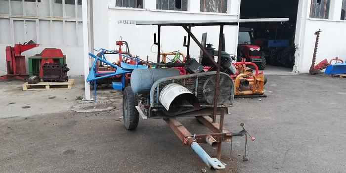 Usato Compressore bicilindrico a cardano