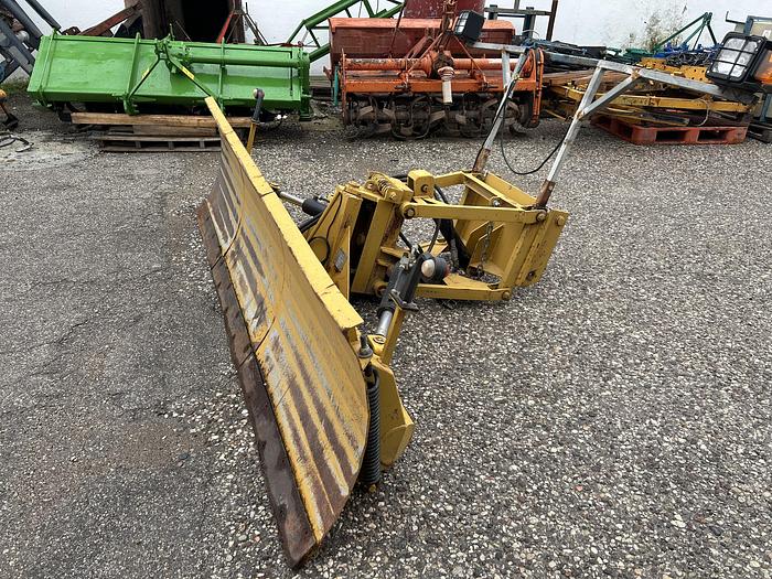 Usato Pala da neve Maran Ardolino- 4 metri- regolabile