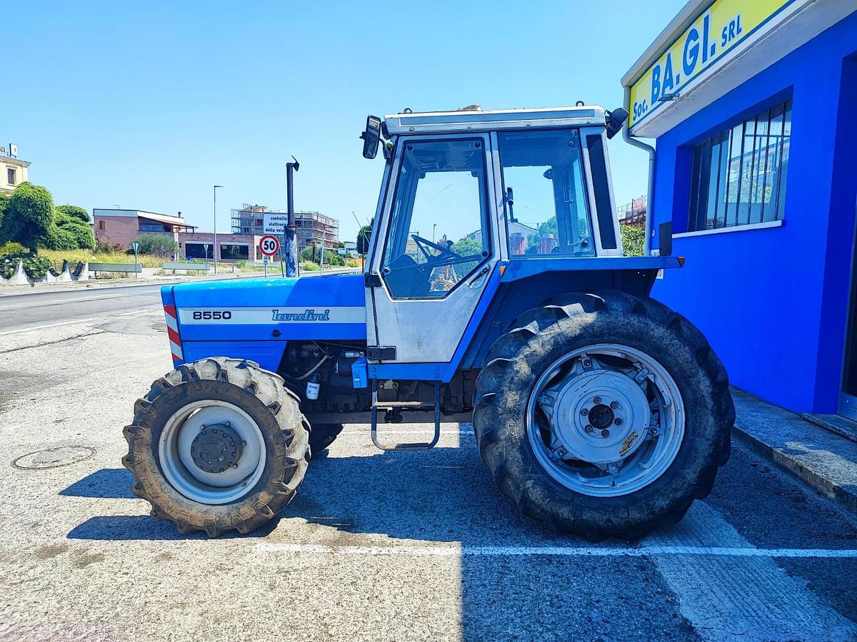 Usato Landini 8550-motore Perkins