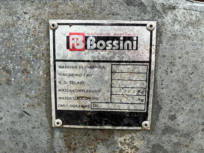 Usato Spandiletame Bossini SB200 a 3 assi- zincato