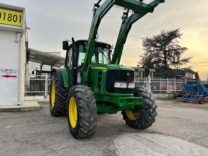 Usato John Deere 6630 caricatore Bonatti- anno 2010