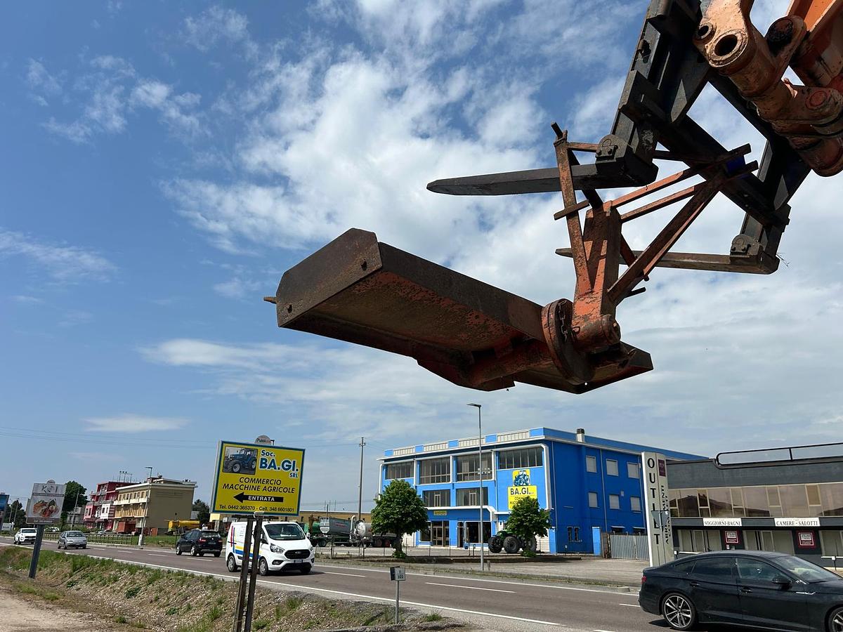Usato Ruspetta regolabile per trattore da 2m