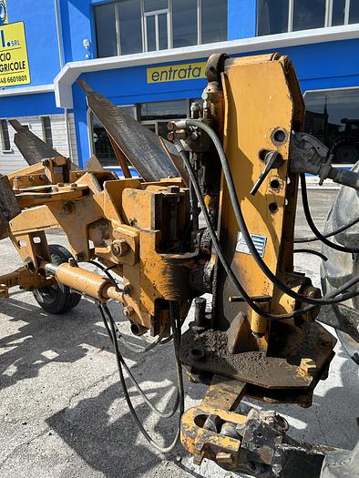 Usato Aratro quadrivomere Mipra modello Taurus