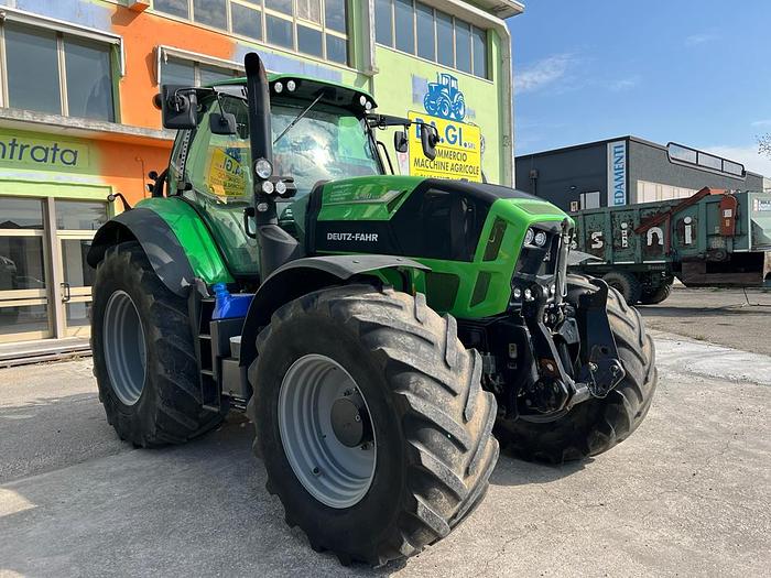 Usato Deutz-Fahr 7 250 TTV cilindri 6 - anno 2014 - ore 4500