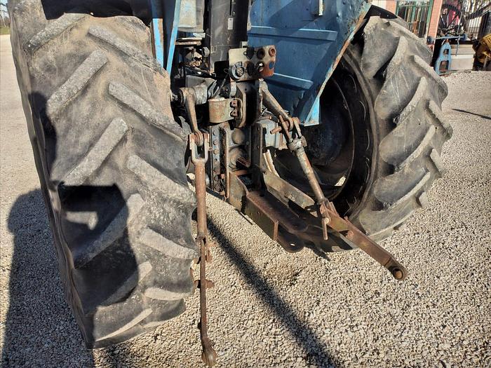 Usato Landini 8500 con arco di protezione