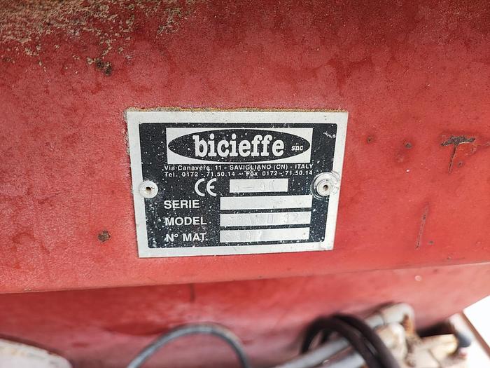 Usato Spanditrucioli Bravo-Bicieffe 3 m3