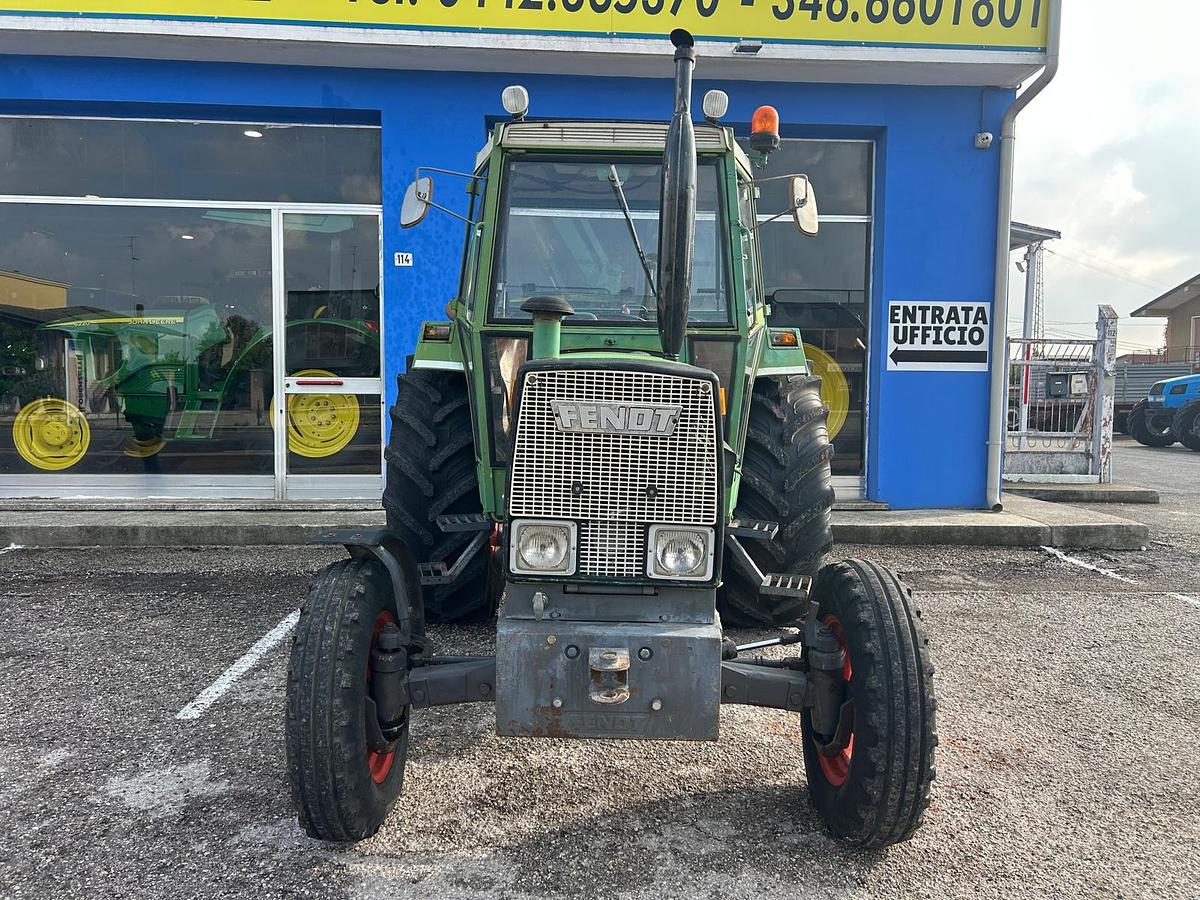 Usato Fendt Farmer 108 S Auris Turbomatik-clima-fr.aria