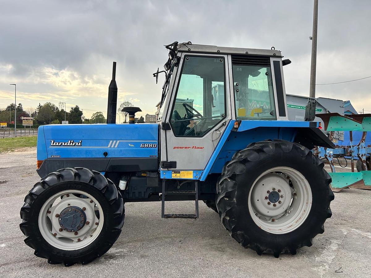 Usato Landini 6860 powerflow-idroguida-40 kmh
