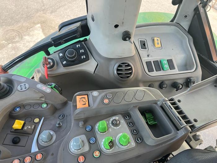 Usato Deutz-Fahr 7 250 TTV cilindri 6 - anno 2014 - ore 4500