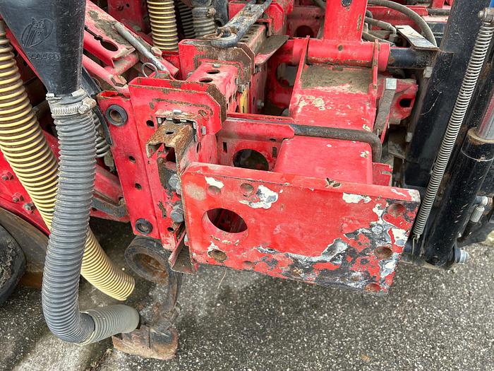 Usato Seminatrice di precisione MaterMacc- 8 file