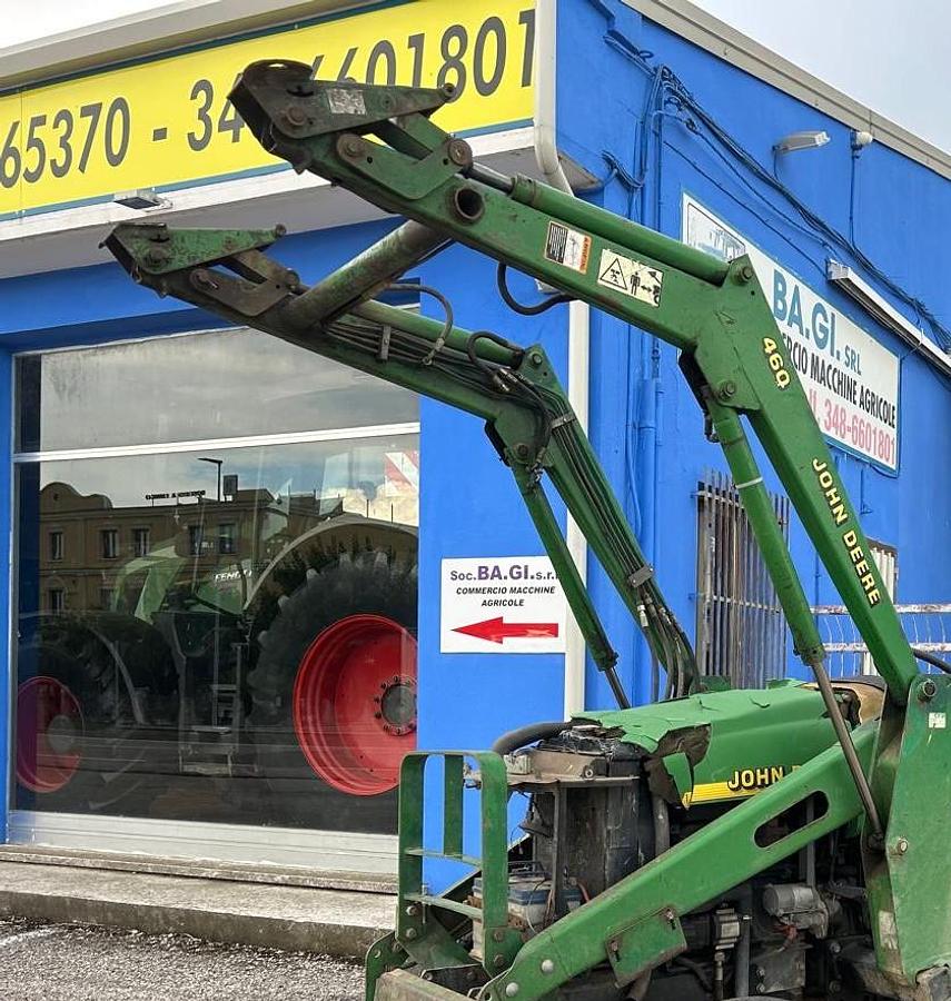 Usato caricatore John Deere JD460
