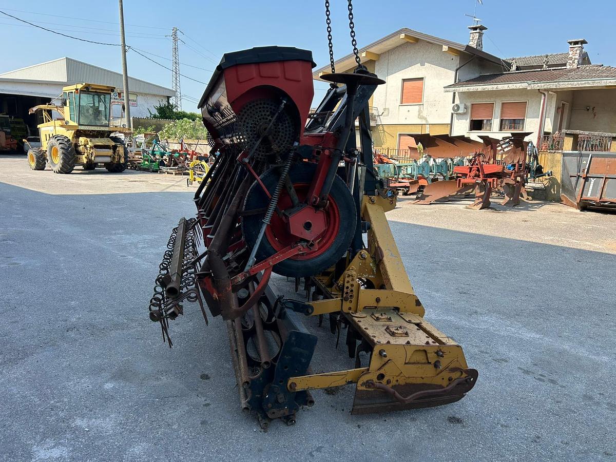 Usato Combinata con erpice Alpego 3m e seminatrice