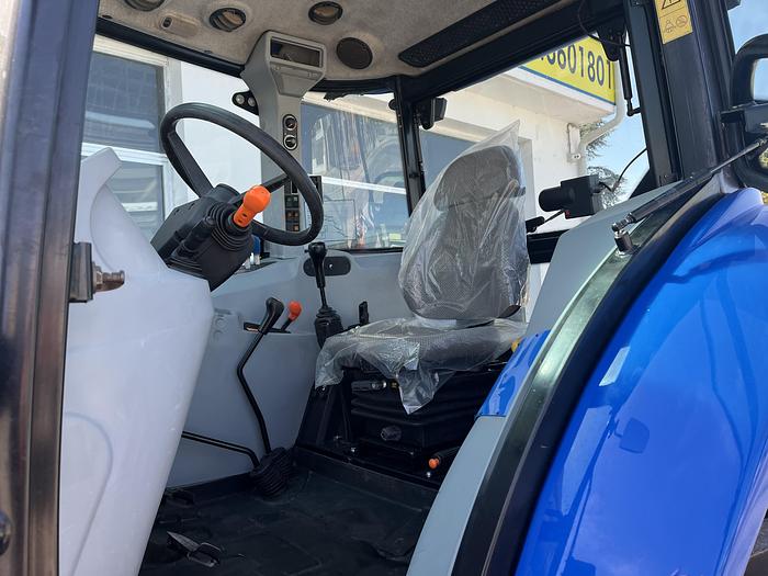 Usato New Holland TD 5.95-anno 2014-caricatore MX U8