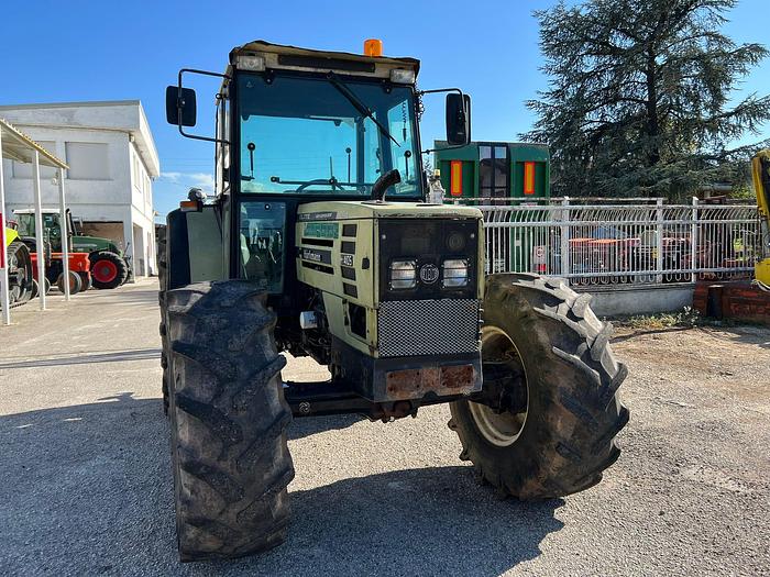 Usato Hurlimann 4105 DT-CV 105 -freni ad aria-cilindri 4