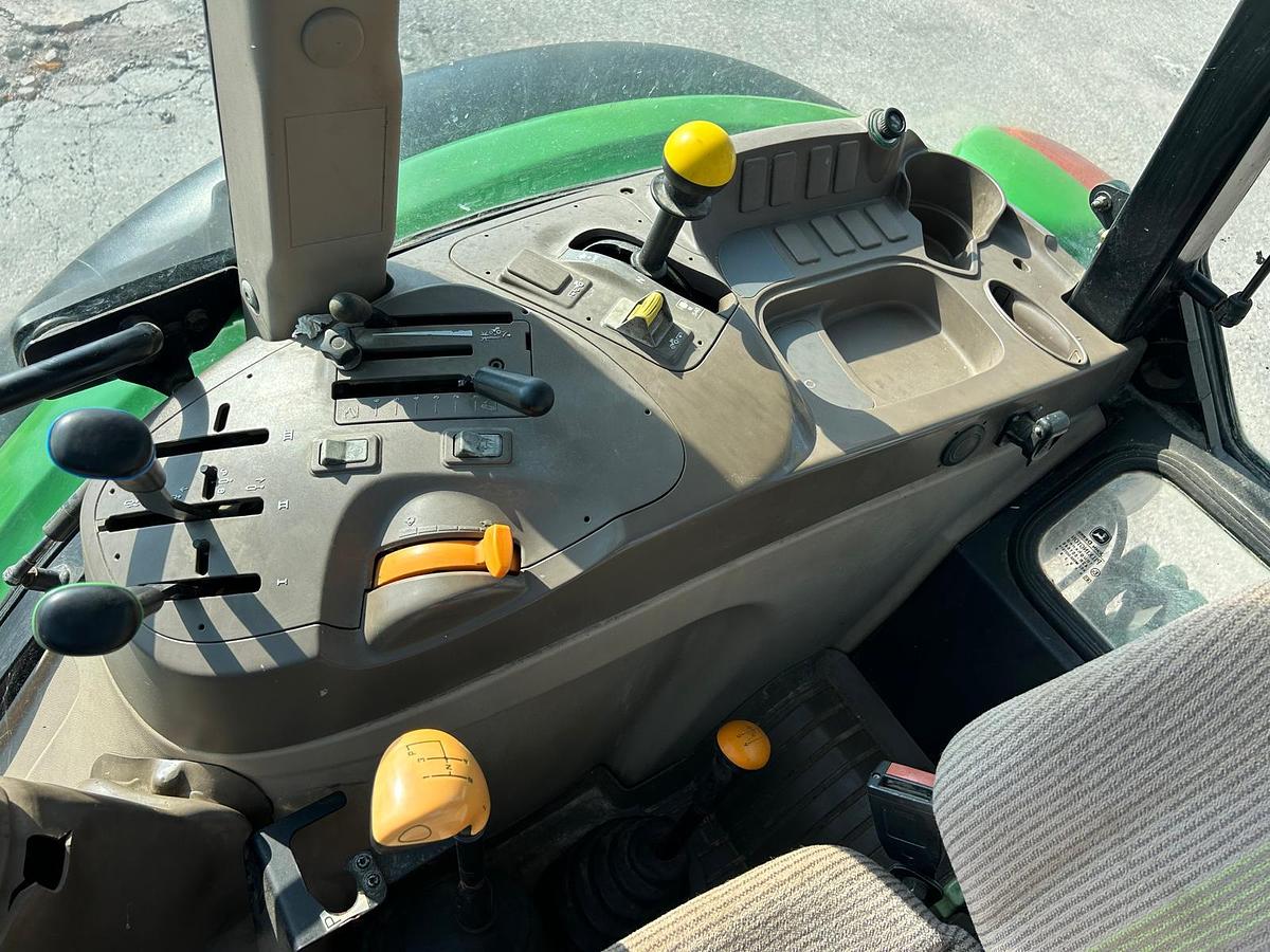 Usato John Deere 5090 M con caricatore JD583