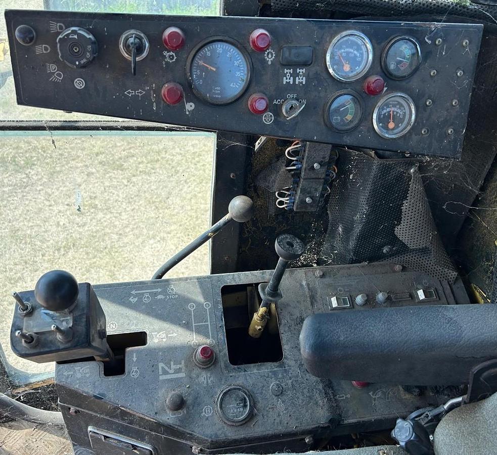 Usato Trincia New Holland 1905 con barra