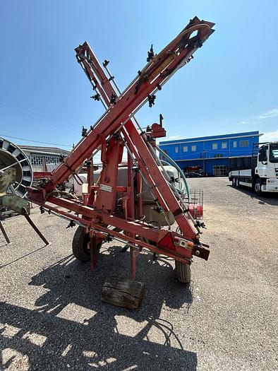 Usato Botte diserbo trainata 8q- barre 12m