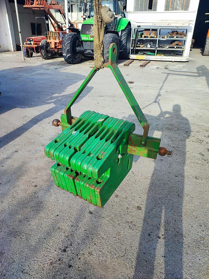 Usato Zavorre anteriori originali John Deere da 50kg