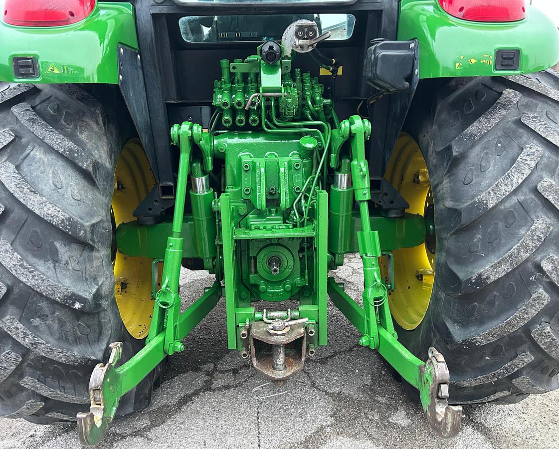 Usato John Deere 5820-fr aria 140q