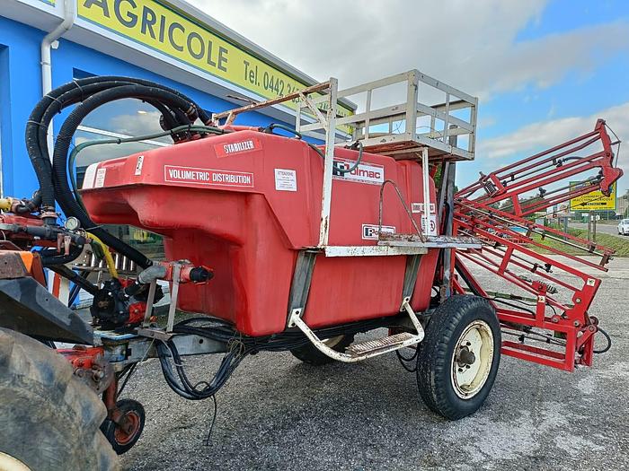 Usato Botte per diserbo da 22 quintali marca Polmac