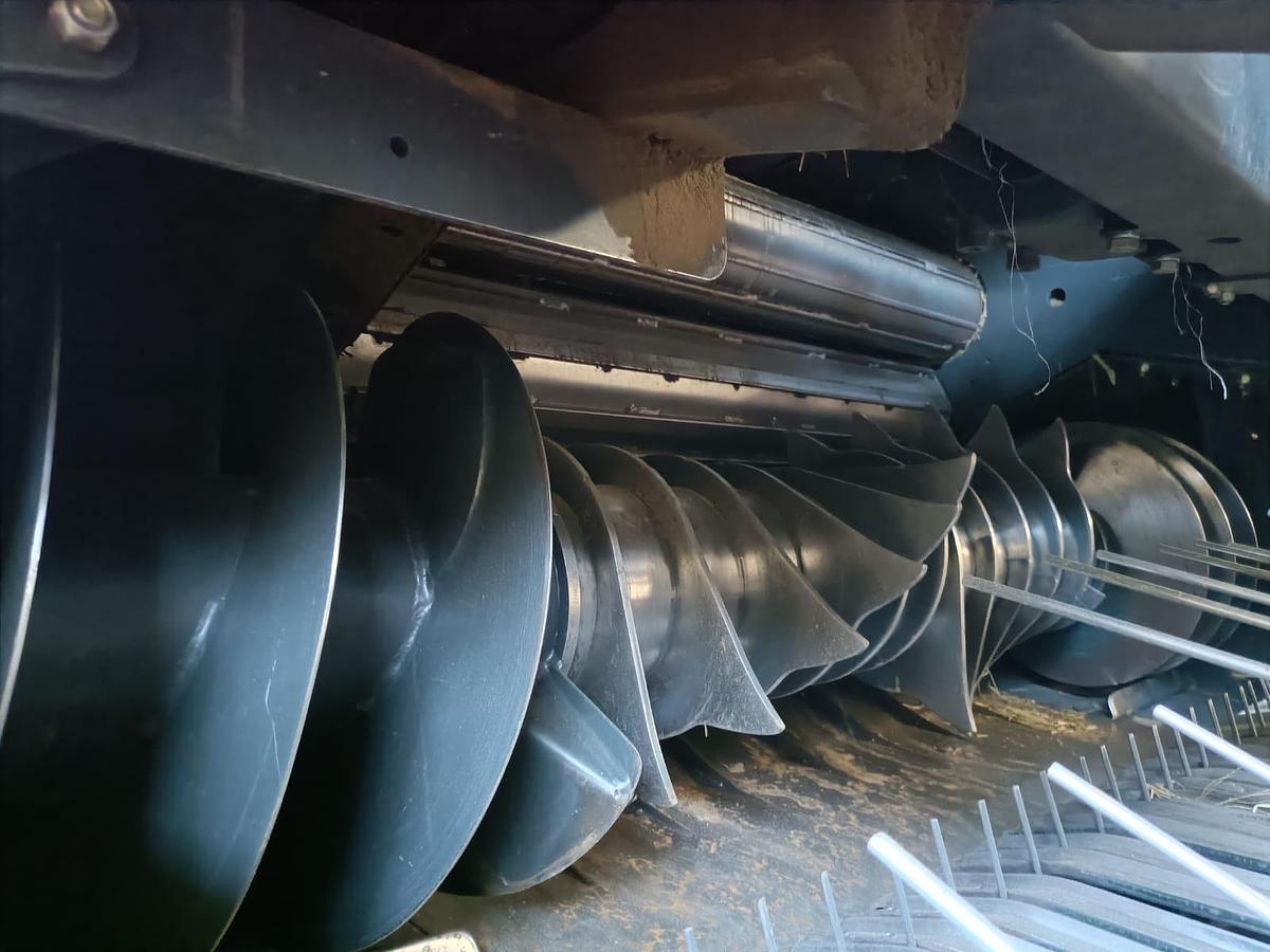 Usato rotopressa Kuhn VB2190 progressive density