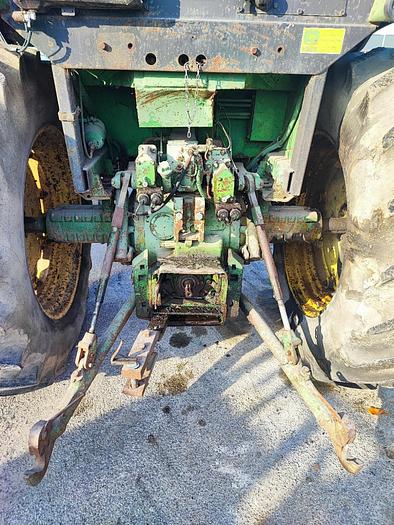 Usato John Deere 4240 DT - CV 130 - cabina con clima