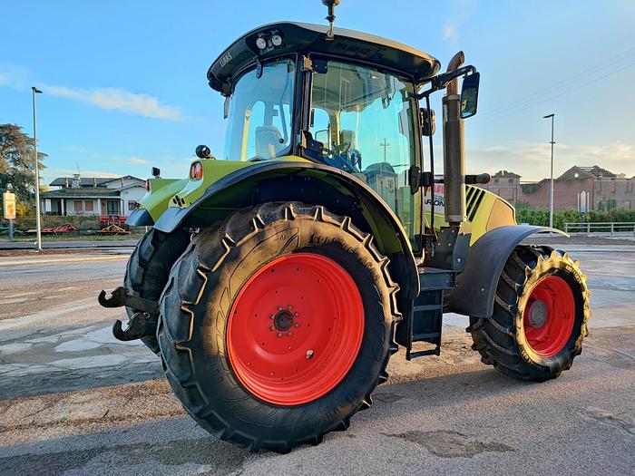 Usato Claas Arion 530 - soll. anteriore - PTO anteriore
