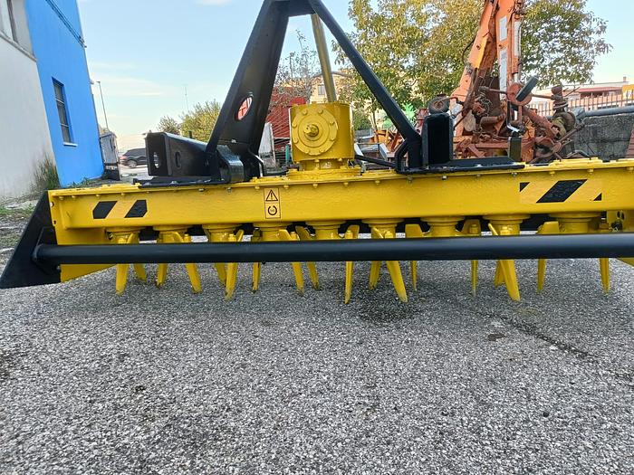 Usato Erpice rotante da 2,20m con mezze lame