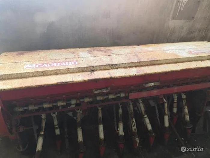 Used Seminatrice marca Carraro- 2 m