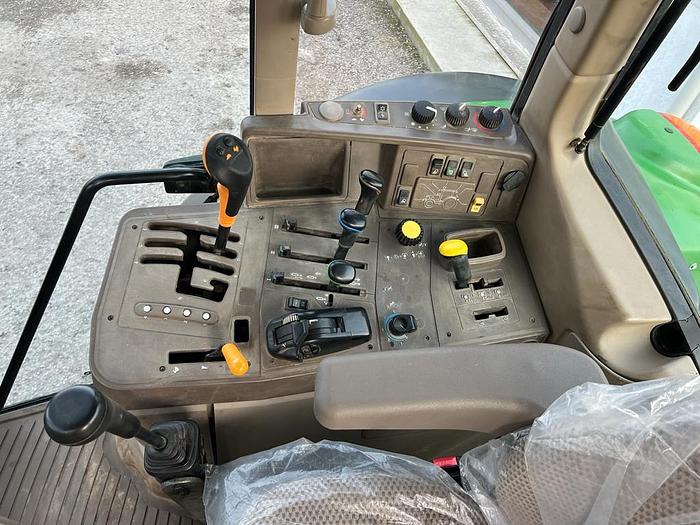 Usato John Deere 6630 caricatore Bonatti- anno 2010