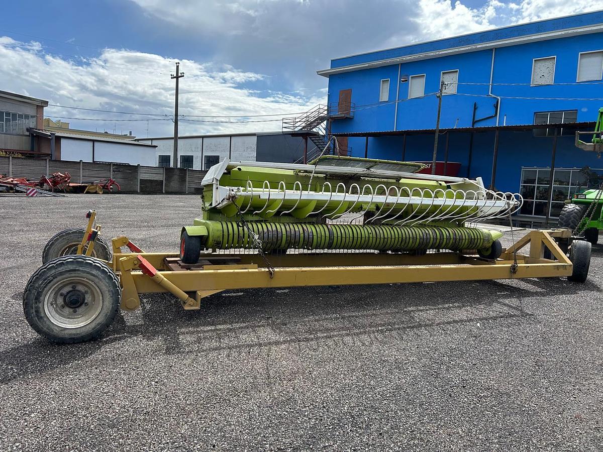 Usato Barra pick up Claas con carrello idraulico