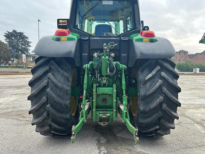 Usato John Deere 6155 M con caricatore JD