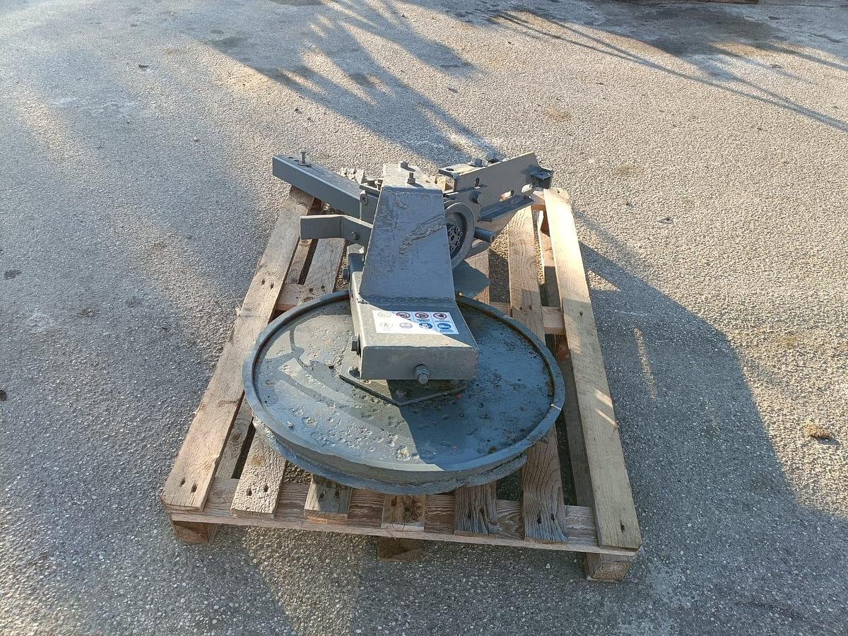 Usato ruota interfilare meccanica per trincia