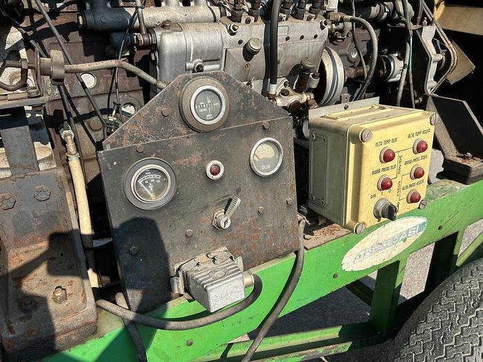 Usato Gruppo motopompa Andreasi-motore Fiat 150 cv