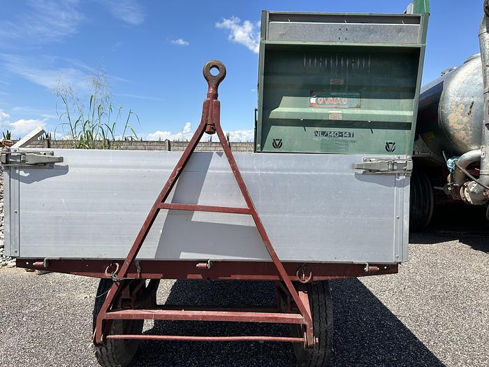Usato Rimorchio agricolo Artigiano due assi