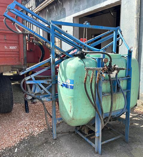 Usato Botte da diserbo 6 quintali